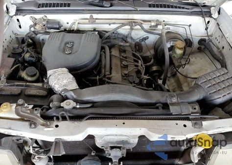 2000 Nissan Frontier Xe из США, поврежденный, VIN 1N6DD21S8YC323270